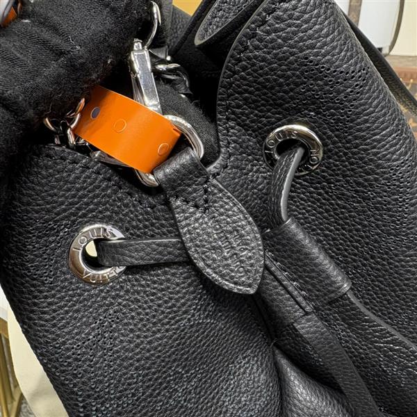 2026124175355245 570